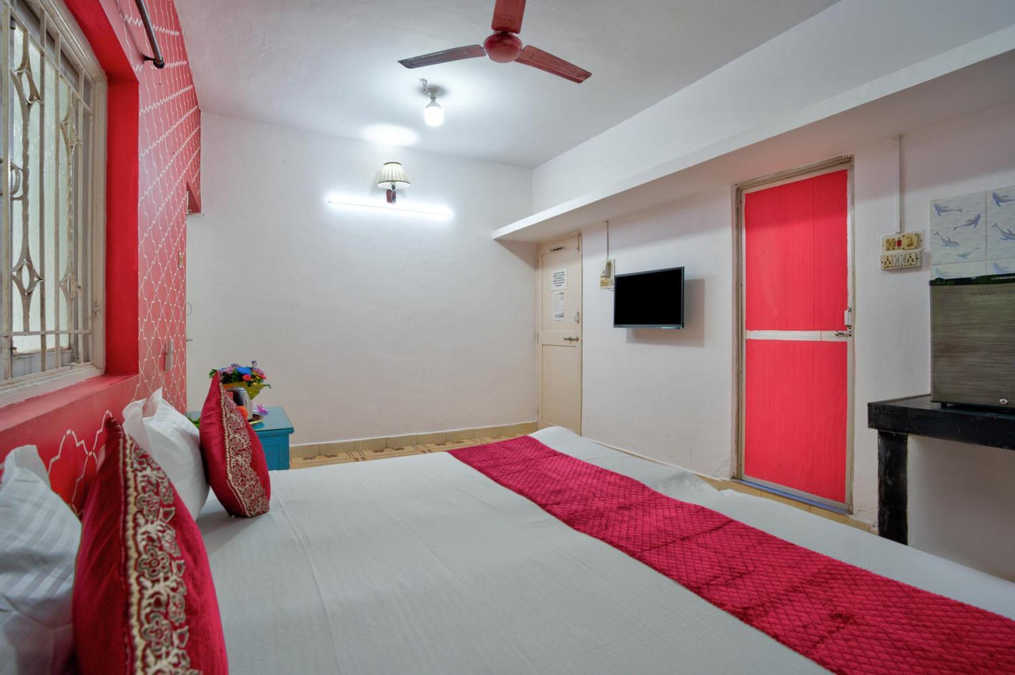 קלנגוטה Oceanic Pearl Beach Guest House מראה חיצוני תמונה
